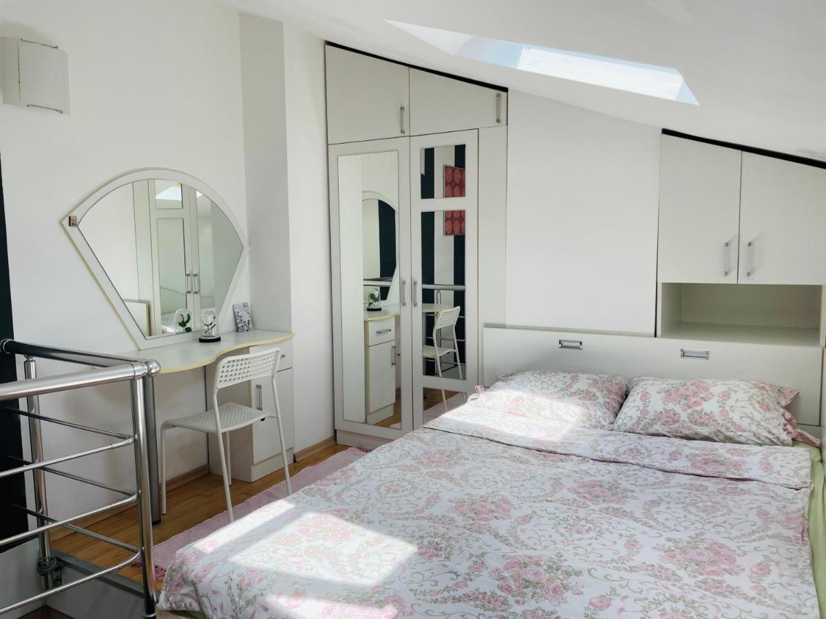 וארנה Sea View / Sea Garden Maisonette מראה חיצוני תמונה